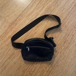 Wild Fable black faux leather belt bag fanny pack